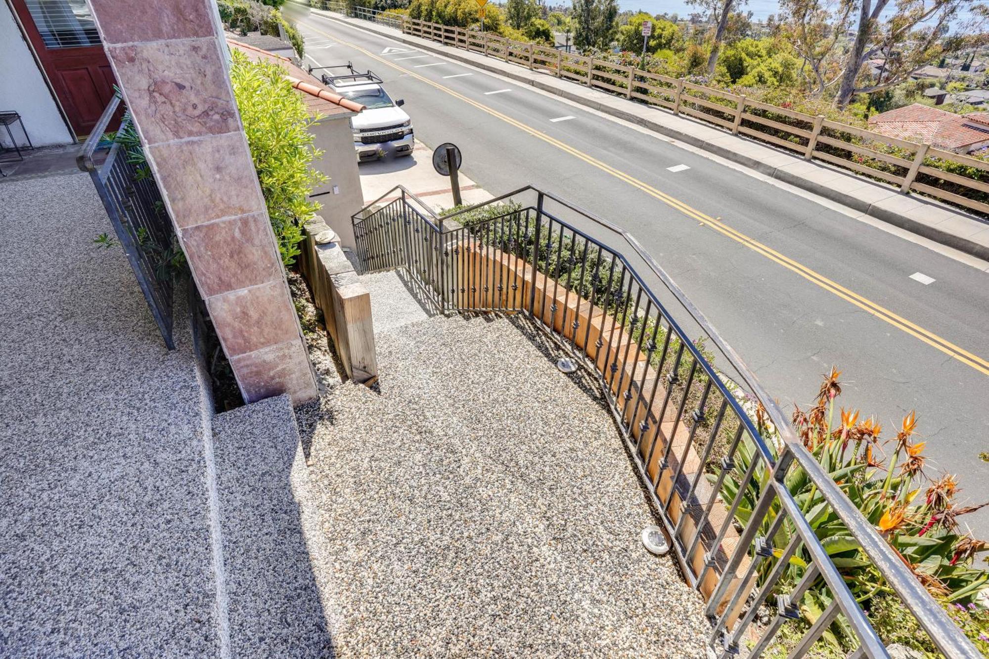 Laguna Beach Getaway With Patio And Clear Ocean Views! Экстерьер фото